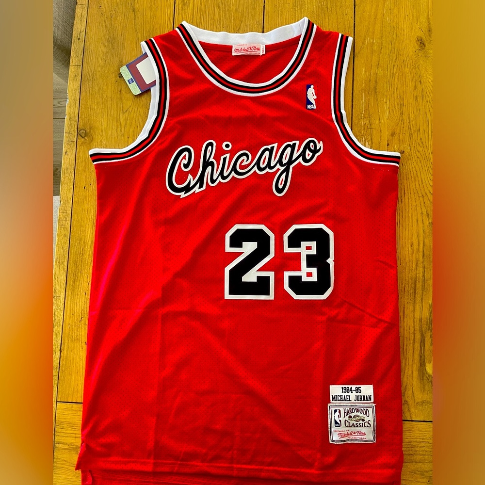 Rookie Chicago bulls Micheal Jordan jersey hardwood classics